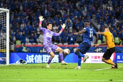 澳门·银河娱乐-这一次没有逆转了奇迹 斯卢茨基：令人痛心的平局